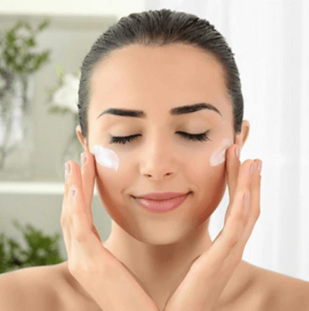 Best-Skin-Care-Products-In-UAE